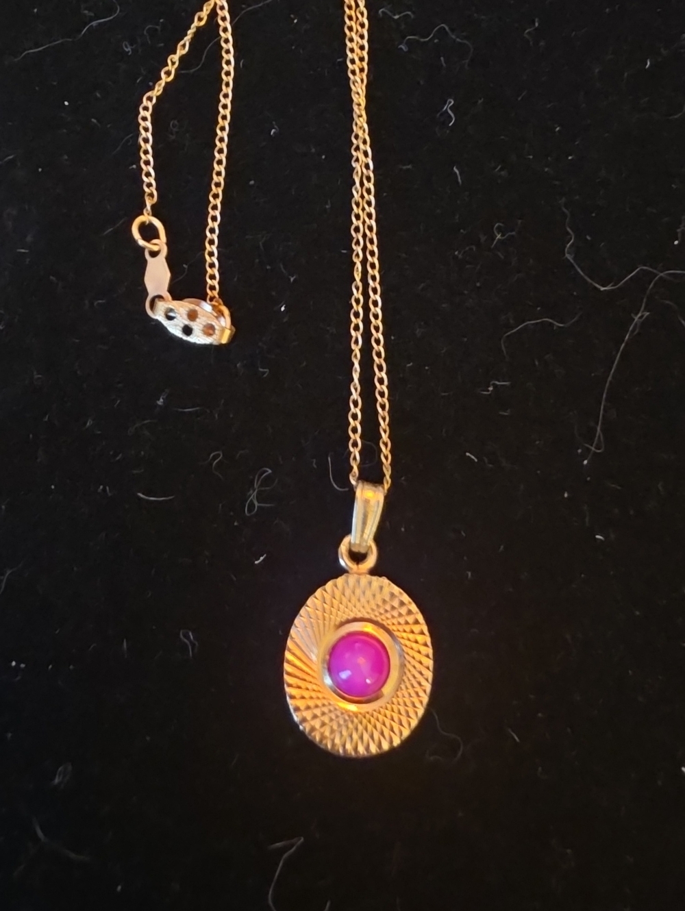 Vintage LaMode 12k gf sunburst pendant necklace featuring a pink star 🩷